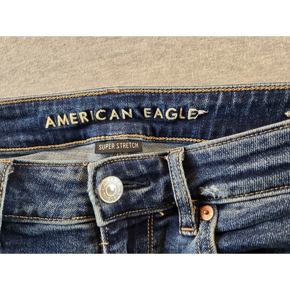 American Eagle Jeans Women 6 Blue Super Hi-Rise‎ Crop Flare Distressed Raw Hem - Picture 3 of 14
